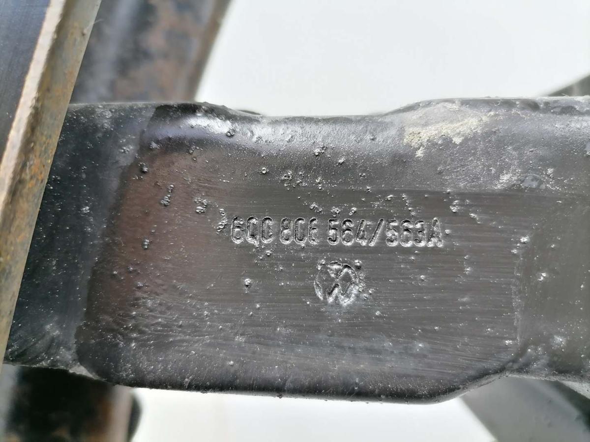 VW Polo 9N1 original Tr&auml;ger Verst&auml;rkung Stossf&auml;nger vorn Bj.2004